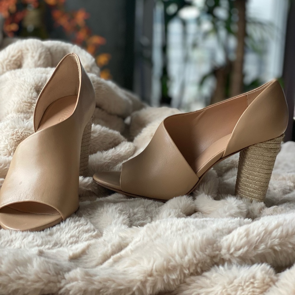 Vince Nude Platform heels